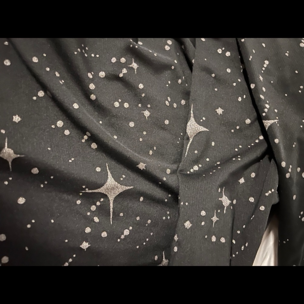 Dri-FIT Celestial Long-sleeve Crop Top - Picture 9 of 12
